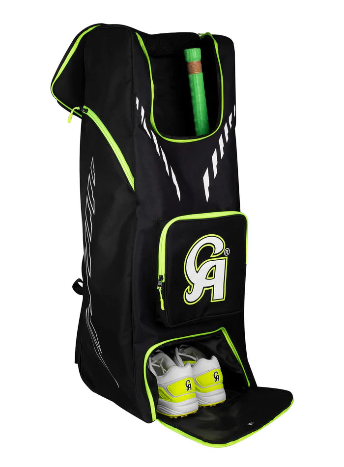 CA 18K Duffle Wheelie Cricket Bag