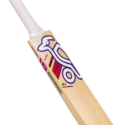 Kookaburra Glare 8. 1 Kashmir Willow Cricket Bat