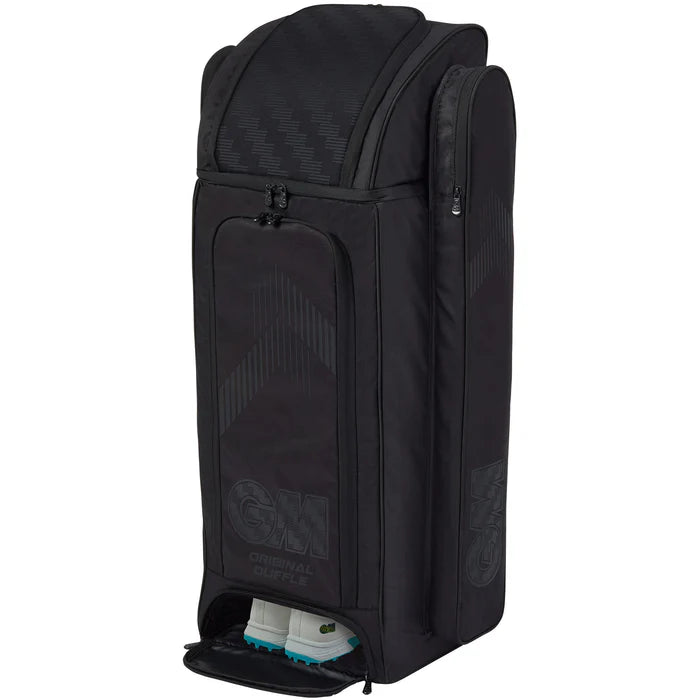 Gunnn and Moore Orignal Duffle Bag 2026
