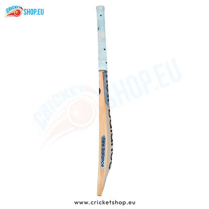 New Balance DC 880 English Willow Cricket Bat