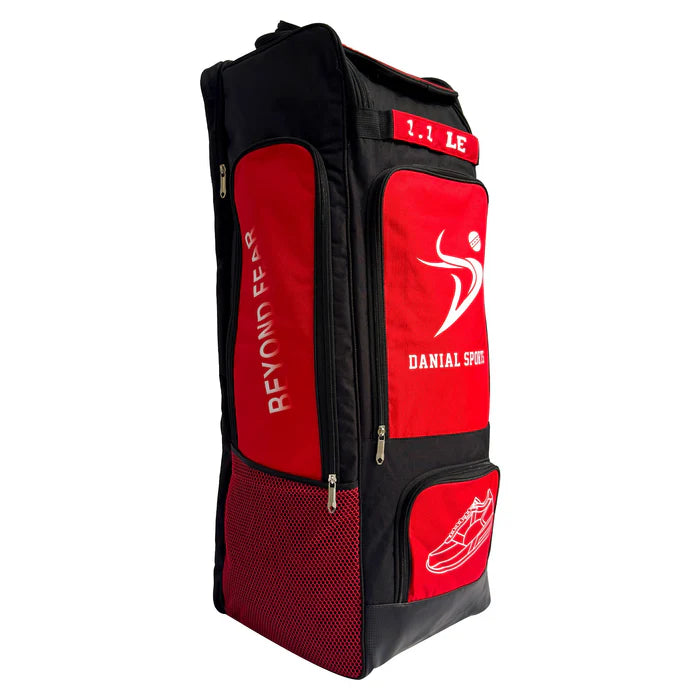 DS 1.1 Limited Edtion Duffle Bag Red