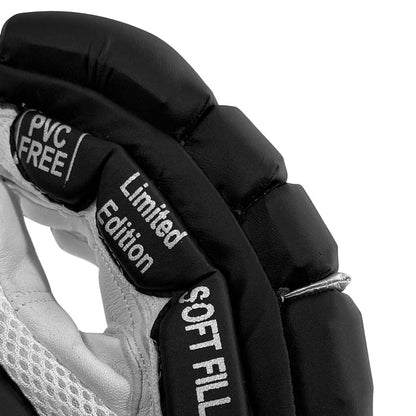 DS T/20 Limited Edition Batting Gloves Black