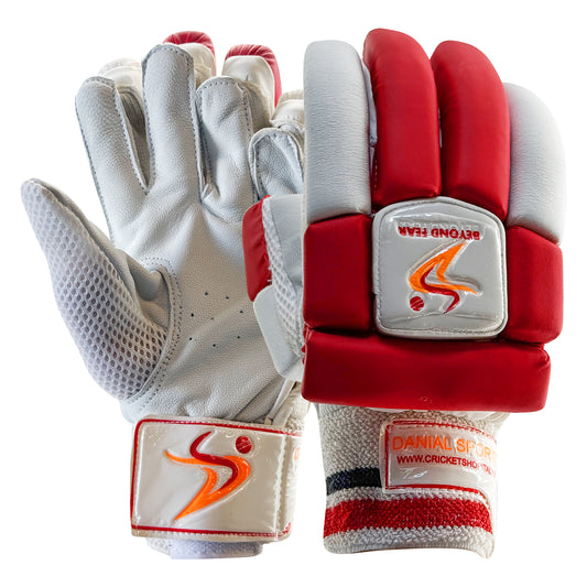 DS Red/White 1.0 Batting Gloves Junior