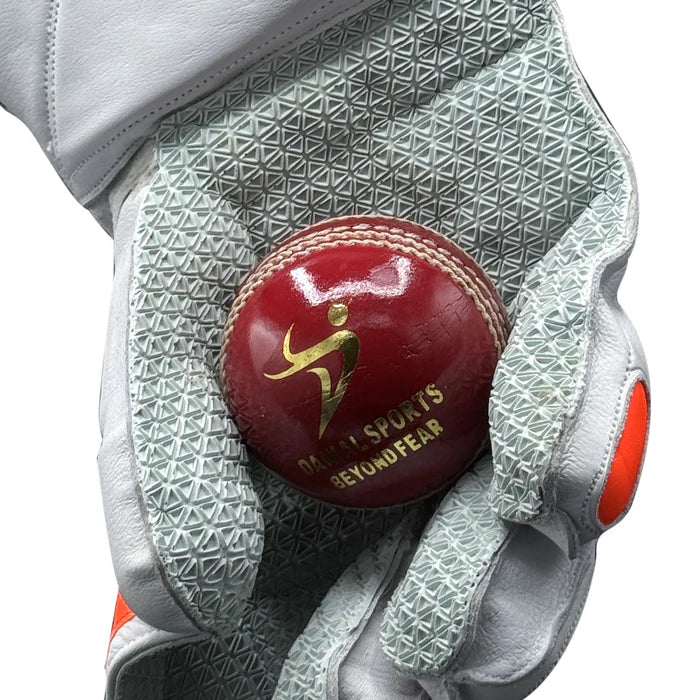 DS Supreme Wicket Keeping Gloves