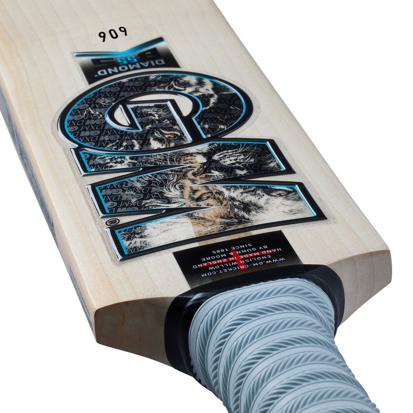 Gunn and Moore Diamond DXM 606 Cricket Bat SH