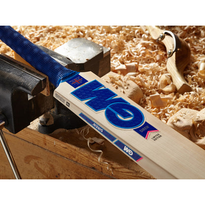 Gunn And Moore Siren 606 English Willow Crickret Bat