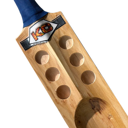 KC Chase Master Scoop Kashmir Willow Bat