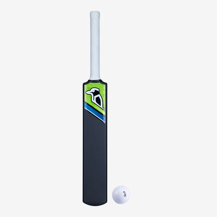 Kookaburra Blast Bat & Ball Set Junior Size 2