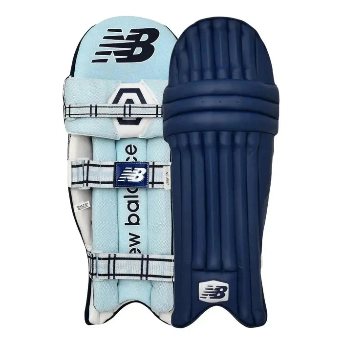 New Balance TC 8i Cricket Set