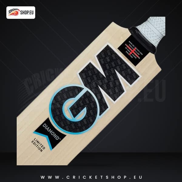 GM Diamond L540 Dxm Signature Senior Cricket Bat