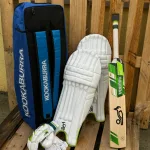 Kookaburra Kahuna 4.1 Cricket Set With Bat Adult